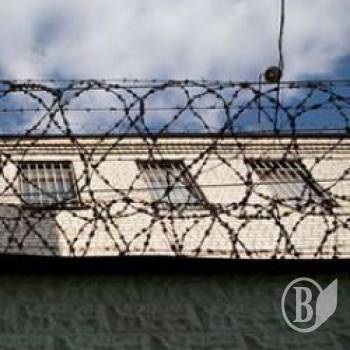 За подвійне вбивство з катуванням засуджено довічно двох жінок та неповнолітнього на 15 років За подвійне вбивство з катуванням засуджено довічно двох жінок та неповнолітнього на 15 років