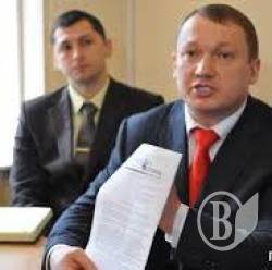 У прокурора области Комашко есть квартира в Болгарии, 6 участков земли и строит дом в Карпатах У прокурора области Комашко есть квартира в Болгарии, 6 участков земли и строит дом в Карпатах