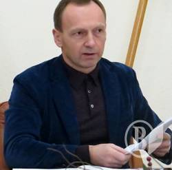 Атрошенко про нову мінімалку: «Викладачі, що навчали міністрів, повинні червоніти. Це ідіотизм!» Атрошенко про нову мінімалку: «Викладачі, що навчали міністрів, повинні червоніти. Це ідіотизм!»