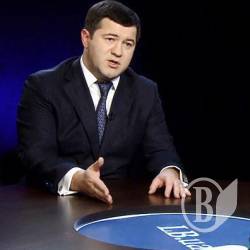 Роман Насіров заволодів передмістям Чернігова, щоб висадити яблуні Роман Насіров заволодів передмістям Чернігова, щоб висадити яблуні