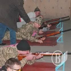 «Стрілецький поєдинок» влаштували в Чернігові «Стрілецький поєдинок» влаштували в Чернігові