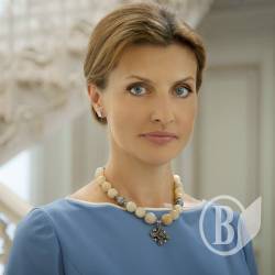 Порошенко отправил в Чернигов жену Порошенко отправил в Чернигов жену