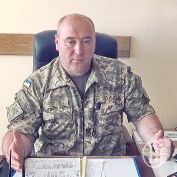 Начальник «Десни» Мікац прокоментував скотські умови, показані у відео контрактником Начальник «Десни» Мікац прокоментував скотські умови, показані у відео контрактником