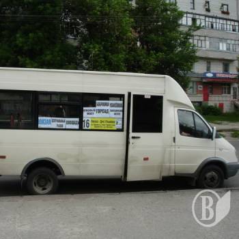 Перевізники і місцева влада зіграли злого і доброго прокурора - нова ціна проїзду з 1-го квітня! Перевізники і місцева влада зіграли злого і доброго прокурора - нова ціна проїзду з 1-го квітня!