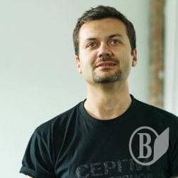 Відверта бесіда з письменником Сергієм Комберяновим під час «Вечері на Свободі» Відверта бесіда з письменником Сергієм Комберяновим під час «Вечері на Свободі»