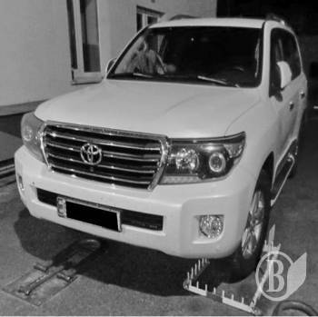       Land Cruiser