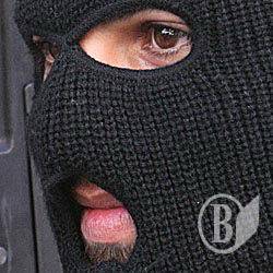 На трасі Київ–Чернігів троє пограбували вантажівку На трасі Київ–Чернігів троє пограбували вантажівку
