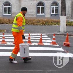 Зразковий перехід-горб пофарбують Зразковий перехід-горб пофарбують