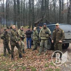 Лісовий патруль дві доби шукав браконьєрів та «чорних» лісорубів Лісовий патруль дві доби шукав браконьєрів та «чорних» лісорубів