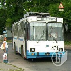 Тролейбус вдарив струмом Тролейбус вдарив струмом