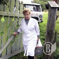 «Швидку» спіткала «реформа». Потрібен лікар – дзвоніть на мобільний фельдшеру
