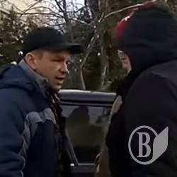 «Просто хам» їде тротуаром у Ченрнігові «Просто хам» їде тротуаром у Ченрнігові