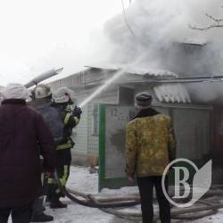 Погоріла хата на 5 квартир у Чернігові