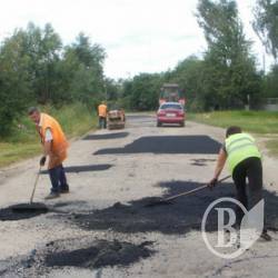 Дороги «замазувати» будуть за температури від +8