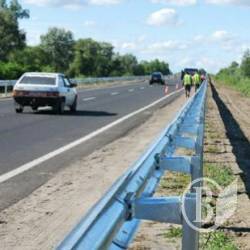 Дорогу Чернігів - Київ хочуть ремонтувати 50 компаній, переважно іноземні Дорогу Чернігів - Київ хочуть ремонтувати 50 компаній, переважно іноземні