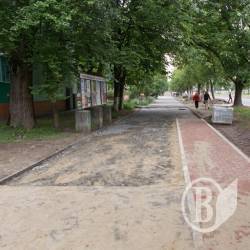 Триває капремонт тротуарів на вулиці Рокосовського Триває капремонт тротуарів на вулиці Рокосовського