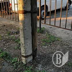 Вночі не розминувся зі стовпом Вночі не розминувся зі стовпом