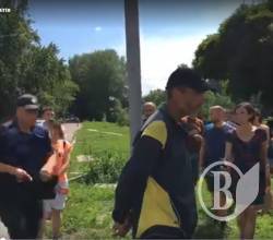 Поліція Чернігова відкрила кримінальне провадження за фактом самосуду Поліція Чернігова відкрила кримінальне провадження за фактом самосуду