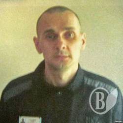 Олег Сенцов зупинив голодування Олег Сенцов зупинив голодування