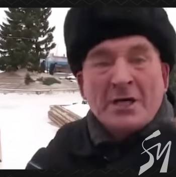 «Дід і ялинка», або росіянин з глибинки – відверто про святковий настрій «Дід і ялинка», або росіянин з глибинки – відверто про святковий настрій