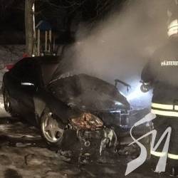 Вночі погорів Mercedes Вночі погорів Mercedes