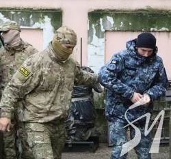 Суд в Москві відмовився змінити підсудність «справи» українських моряків Суд в Москві відмовився змінити підсудність «справи» українських моряків