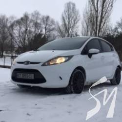 В Чернігові легковик збив пішого В Чернігові легковик збив пішого