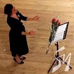 Suena espaol   . ,    䳿  