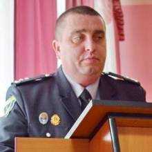 Поліцейського начальника винуватять у ДТП «по п’яні» і просять «на вихід» Поліцейського начальника винуватять у ДТП «по п’яні» і просять «на вихід»