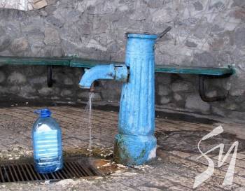 «Чернігівводоканал» переведе злісних боржників на водорозбірні колонки