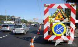 Зшити всі куточки країни: Зеленський анонсував масштабне будівництво нових доріг з 1 березня