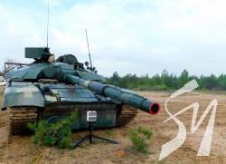 На Чернігівщині проводяться випробування модернізованого дослідного зразка танку Т-72 На Чернігівщині проводяться випробування модернізованого дослідного зразка танку Т-72