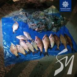 Патрульні Чернігова та водна поліція виявили факт браконьєрства Патрульні Чернігова та водна поліція виявили факт браконьєрства