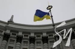 В Україні змінюють оплату праці держслужбовців В Україні змінюють оплату праці держслужбовців
