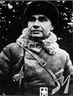 Михайло Кирпонос у національній пам’яті: чи є сенс ним пишатися?