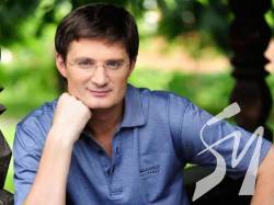 Ігор Кондратюк жорстко розкритикував українських зірок за попурі до Дня Незалежності Ігор Кондратюк жорстко розкритикував українських зірок за попурі до Дня Незалежності