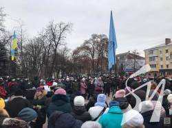В Прилуках вийшли проти підвищення комунальних тарифів