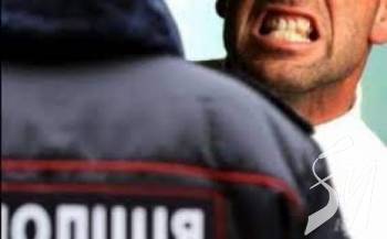 Голова громади на Чернігівщині напав на полісмена Голова громади на Чернігівщині напав на полісмена