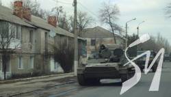 СБУ просить повідомляти у чат-боті про пересування ворожої техніки СБУ просить повідомляти у чат-боті про пересування ворожої техніки