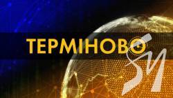 У Сумах бомбовим попаданням російські війська знищили кілька житлових будинків