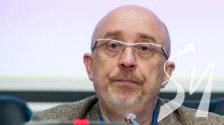 Резніков звернувся до жителів ОРДЛО: Скоро кількість убитих піде на тисячі, збережіть життя Резніков звернувся до жителів ОРДЛО: Скоро кількість убитих піде на тисячі, збережіть життя