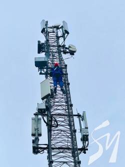   Vodafone       