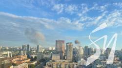 У Києві ракета влучила у багатоповерхівку, під завалами є люди У Києві ракета влучила у багатоповерхівку, під завалами є люди