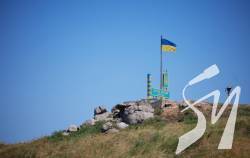 На Зміїному підняли український прапор, – Cили оборони Півдня На Зміїному підняли український прапор, – Cили оборони Півдня