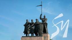 Чи варто демонтувати монумент біля Болдиної гори в Чернігові?