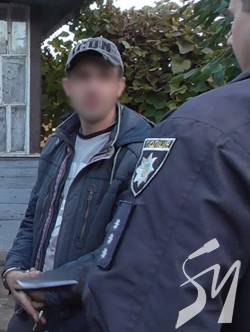 У жителя Бахмача знайшли вдома близько 10 кілограмів наркотиків У жителя Бахмача знайшли вдома близько 10 кілограмів наркотиків