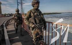 Окупанти скидають воду з Каховського водосховища Окупанти скидають воду з Каховського водосховища