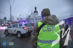 СБУ проводить обшуки у Києво-Печерській Лаврі СБУ проводить обшуки у Києво-Печерській Лаврі