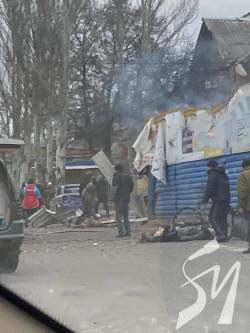 РФ вдарила по ринку та автостанції у Кураховому на Донеччині: 8 загиблих РФ вдарила по ринку та автостанції у Кураховому на Донеччині: 8 загиблих