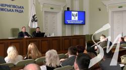 Приїзд Кличка, нове місто-партнер, суперечки щодо Ялівщини: як пройшла сесія Чернігівської міськради Приїзд Кличка, нове місто-партнер, суперечки щодо Ялівщини: як пройшла сесія Чернігівської міськради